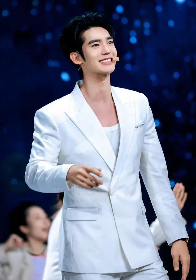 最帅男艺人洗牌，双陈登顶，吴磊第9李现第8于适第7一博3肖战第2