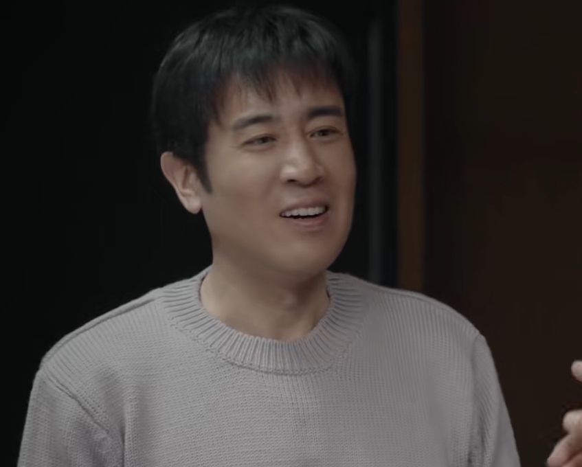 《我是刑警》：本是冲着于和伟去的，却被48岁特别主演惊艳了