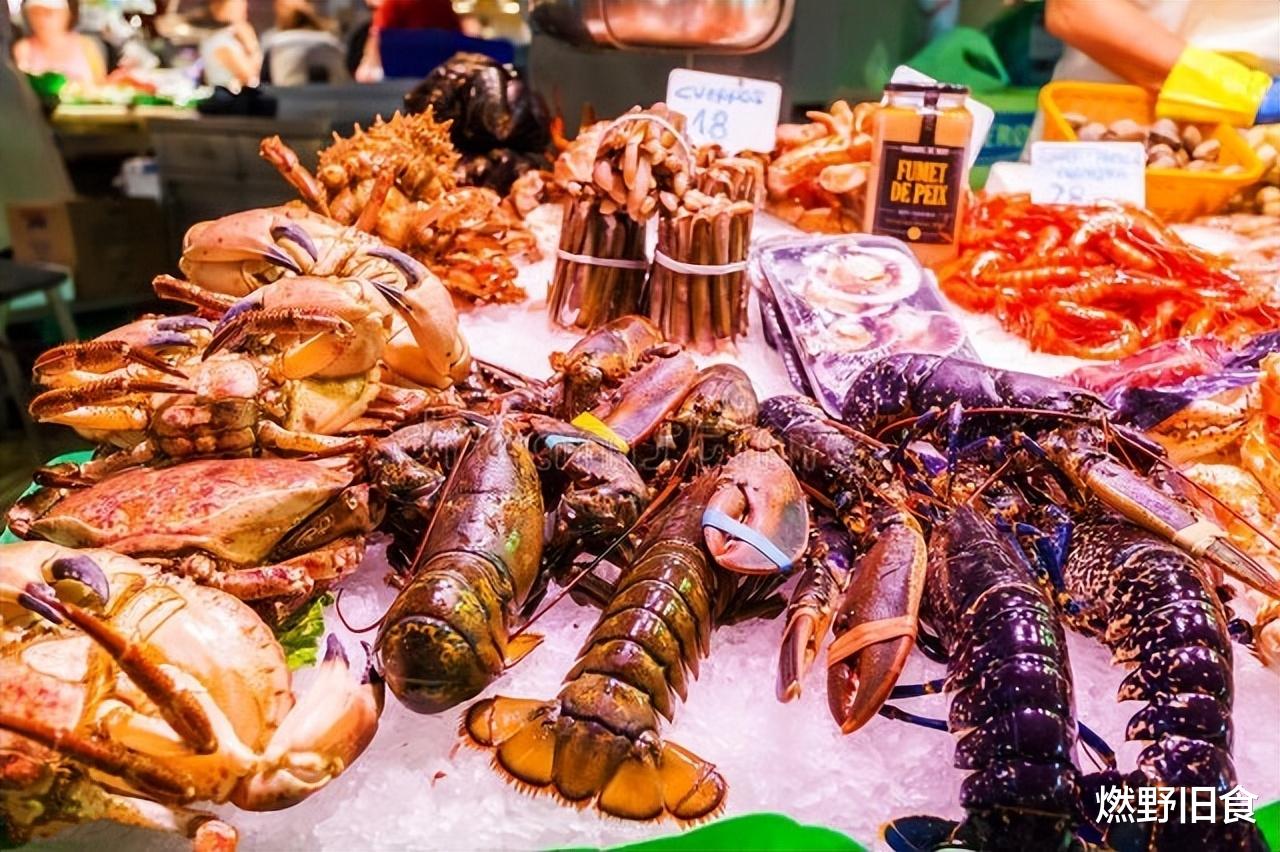 性价比高过三亚，小吃比厦门还多，这个南国小城最适合盛夏逛吃