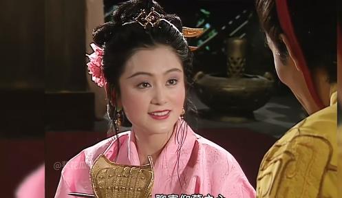 北京这晚,看到“珠圆玉润”的李沁,才明白,老祖宗的审美有多绝