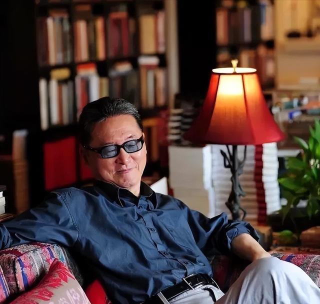 李敖死前想见胡因梦一面,闪婚闪离后纠缠30年,她终让他含恨而终