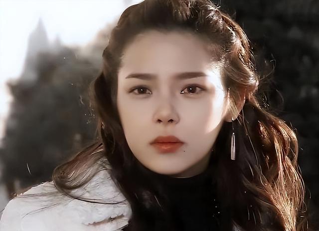 最美“三圣母”身败名裂,孕期吸毒185次,为谋生计“下海拍片”