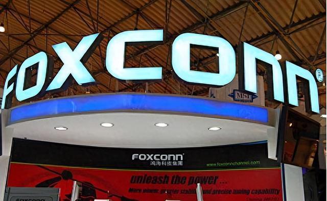 中国手机撤出印度,订单暴跌七成,富士康的印度工厂濒临倒闭?