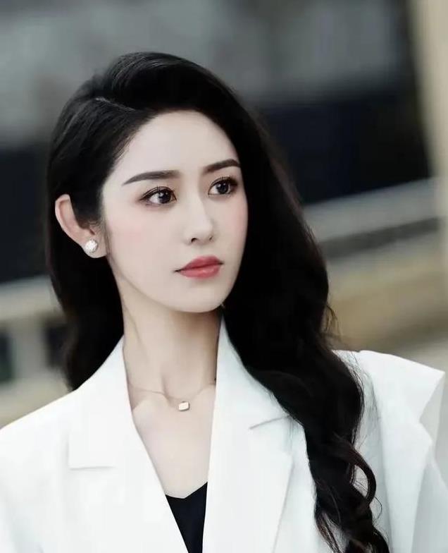 短剧界四大顶流女神,谁是你的演技女神!