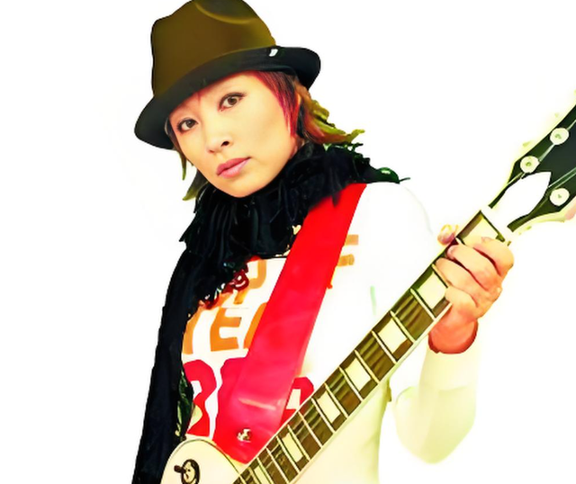 被高晓松“卖掉”!她27岁一袭红衣吊死婚房,怎成为汪峰一生的痛