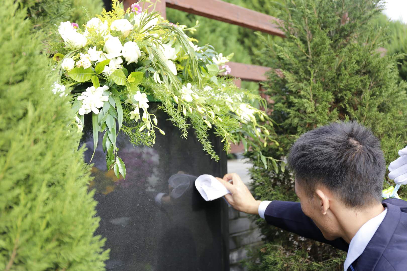 活久见!中国开设首个殡葬职业本科专业,他们掐准了市场的咽喉