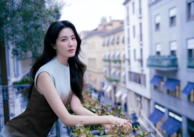 中国最干净的9位女星,不傍富豪、不滥情、个个清白干净