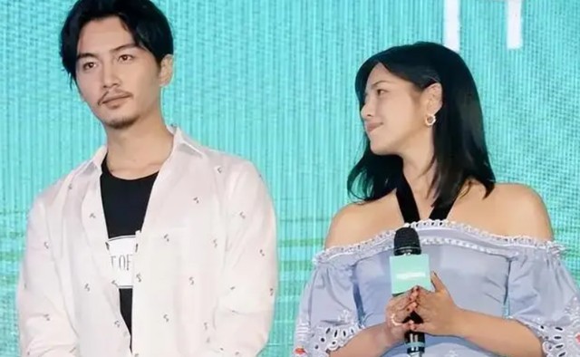 婚变石锤?陈妍希父亲突然离世,好友皆悼念安慰,陈晓却不愿发声