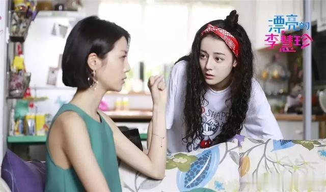 李溪芮发缝,成功拯救了我的发量焦虑,这姐不是要秃顶了吧?