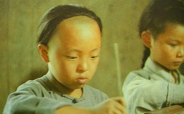 演员富大龙:结婚12年0绯闻,却为何到了46岁,妻子跟他离了婚?