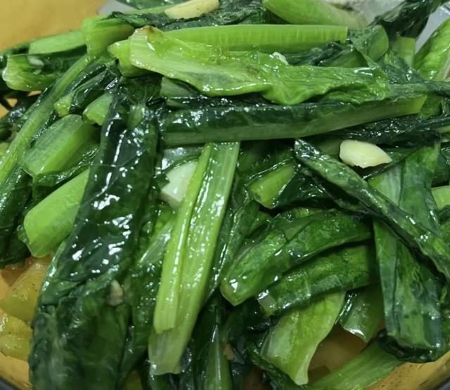 三伏天,吃菠菜芹菜不如吃它,全身宝!1元一斤,大人小孩都爱吃