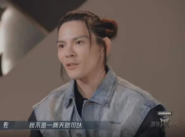 感谢把向佐淘汰,这种巨婴就不该来!心疼郭碧婷,狗看了都摇头