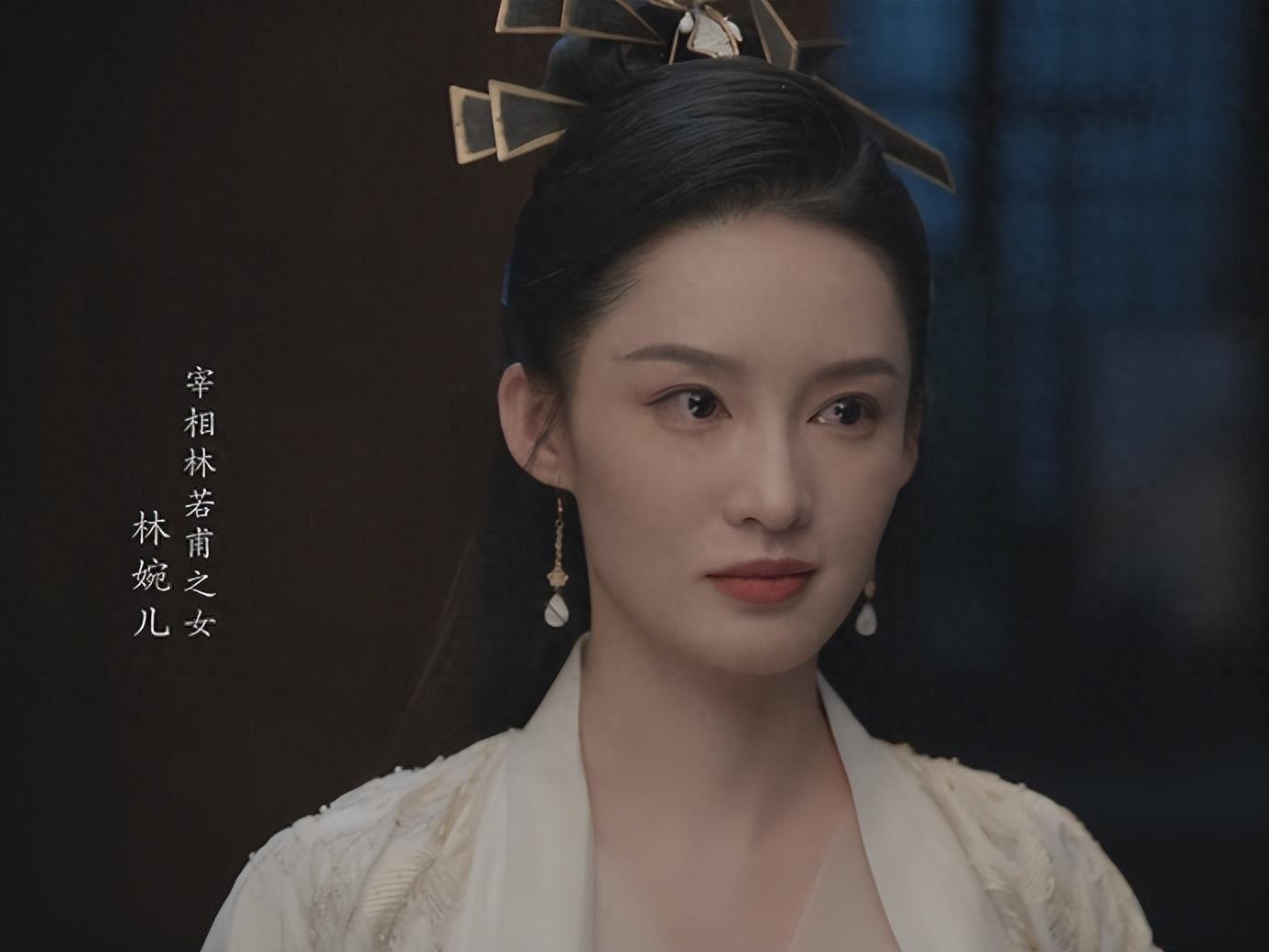 “硅胶脸”混进央视剧,盛世美颜被打回原形,导演再强也没用!