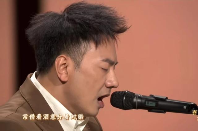 歌手2024|《歌手2024》最新首发阵容差评！海来阿木降档次，好声音导师扎堆