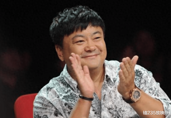 一条视频,暴露了洪剑涛的“真实财力”:一般老百姓连想都不敢想