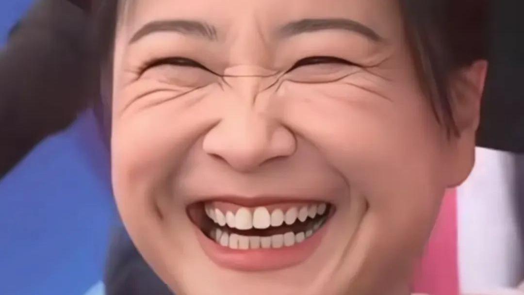 减肥100斤后的贾玲又火了，巴黎奥运在央视镜头的满脸褶子上热搜