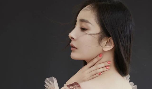 又一位美女明星官宣离婚,娱乐圈的爱情真就这么不堪一击吗