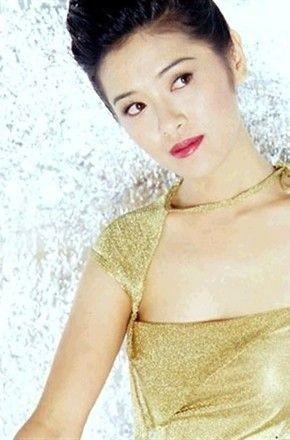 港圈审美迷惑,明明get不到美,却被“夸上天”的4位女星