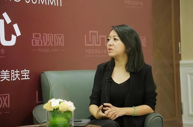 广东美女富豪陈丹霞:22岁出国创业,4年狂赚55亿,如今身价145亿