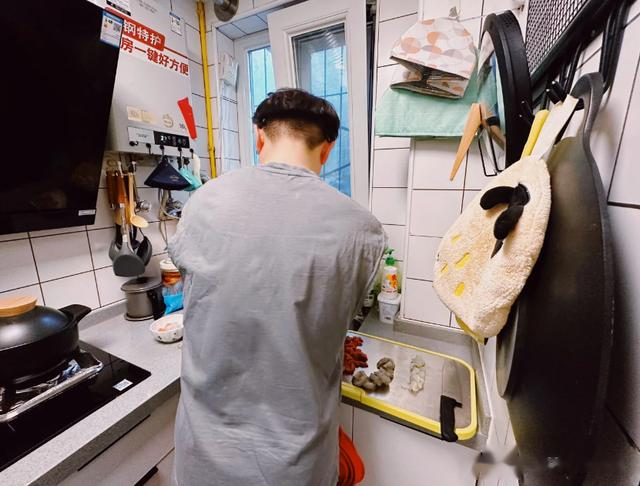 43岁上海女子，在网上晒老公做的一周晚餐，网友：嫁对了好羡慕！