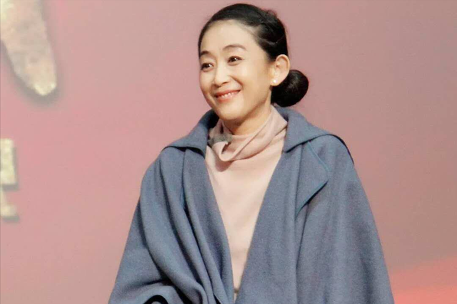 一生不婚未育，翡翠收藏大佬，“窒息恶妈”陈瑾的一生有多强悍！