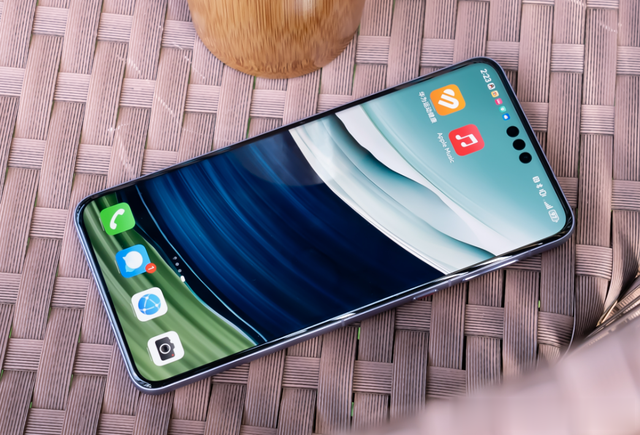 华为彻底妥协?16G+512G+卫星通信,降了2800元,不好卖还能降!