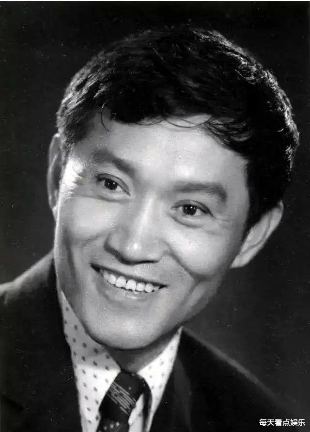 “金牌配角”牛犇,当选感动中国2023人物称号引争议!网友:他感动了谁?