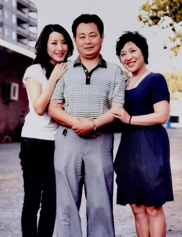 演员于洋:娶赵本山徒弟,凭《庆余年》大红,活成绝世好男人