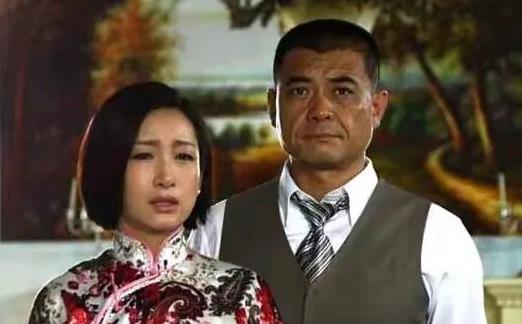 演员秦海璐：每月给丧子丧夫的婆婆生活费，以后我就是您亲女儿