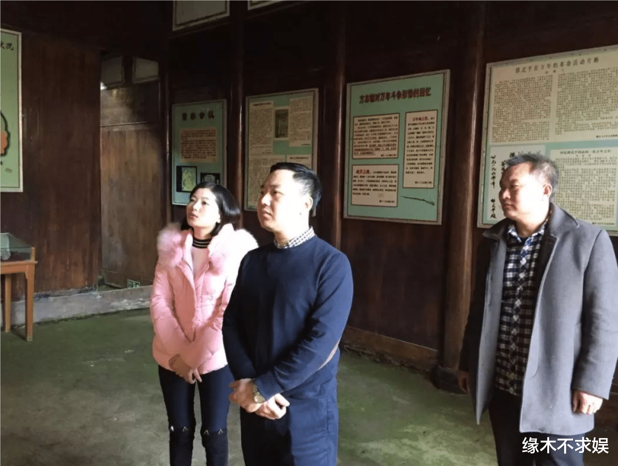 李佩霞罕见高清照被挖出！毛奇6月安排紧凑，李长柳深夜发文求助