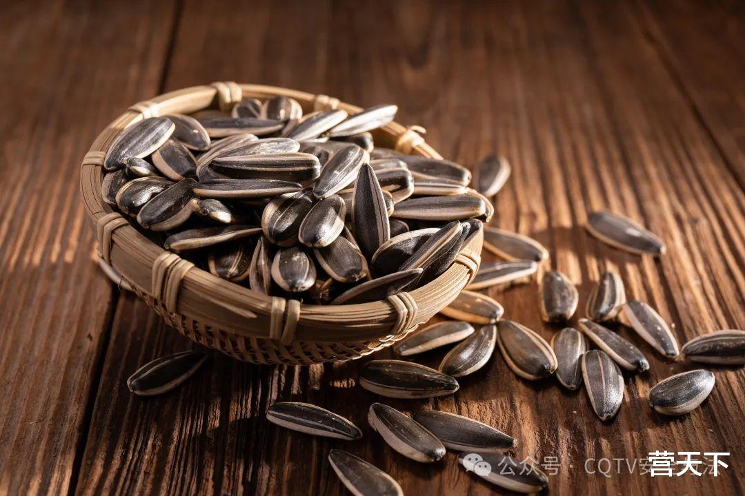 减肥不能碰“瓜子”？坦白说：若不想腰上长肉，最好忌口6种主食