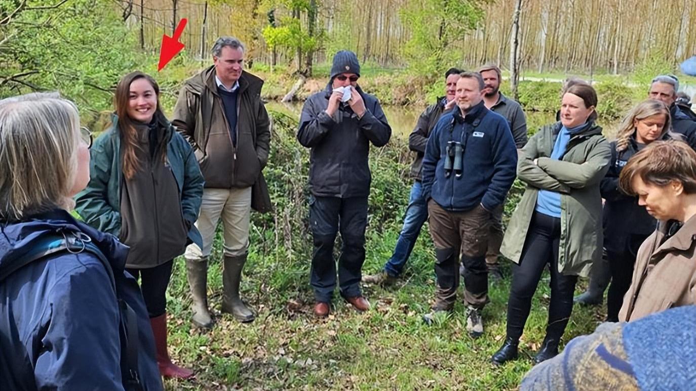 刘碧丽身材走样，拿3亿分手费全身而退！在海外过得比洗米嫂滋润