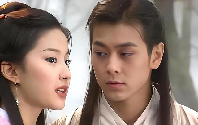 乔峰娶了三个二婚女人，生下了七个儿子，其中大儿子是著名的剑魔