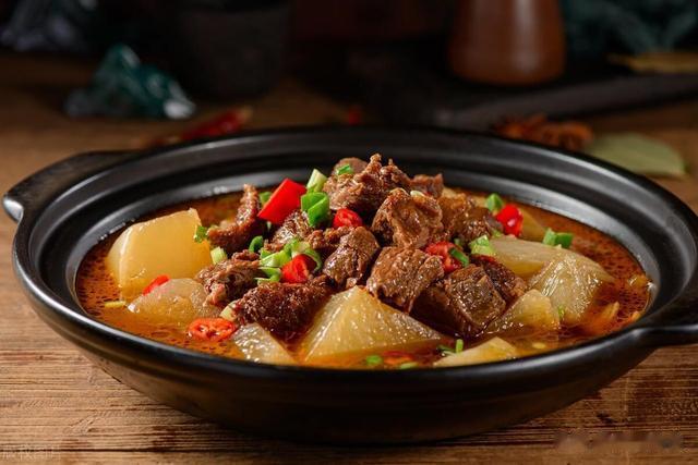 立秋后,贴秋膘还是吃肉过瘾,推荐5道“硬菜”,入秋后有好菜了