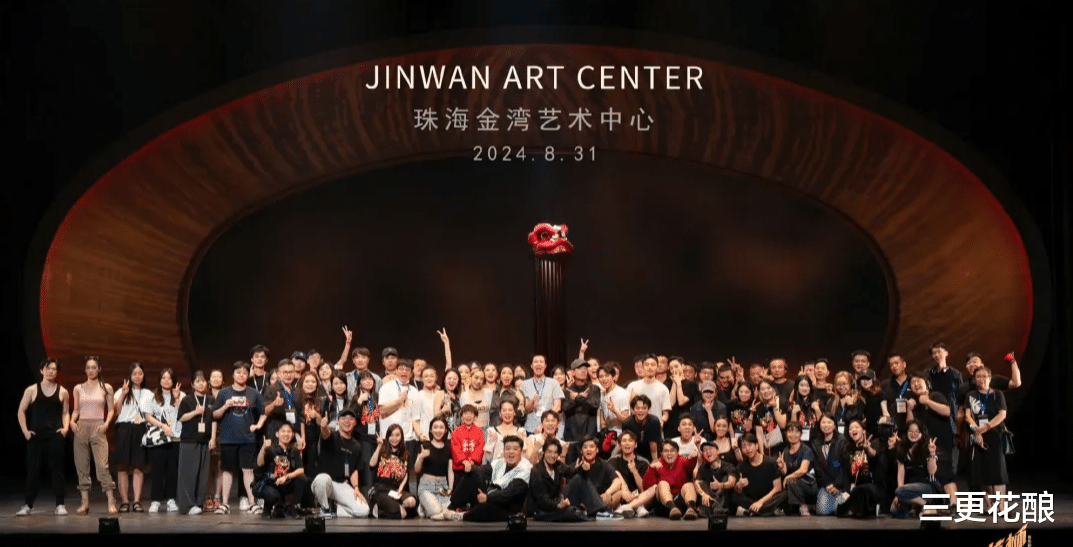 陈小春近照曝光！脸颊下垂满布皱纹，网友：这是断崖式衰老了？