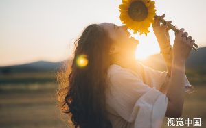 偷偷换走有钱人家的孩子