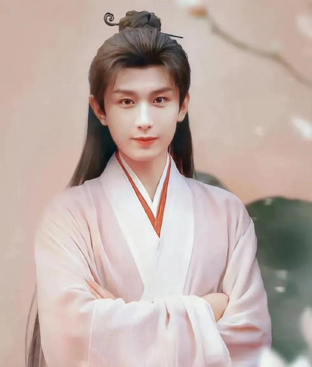 \uD83D\uDCA5成毅谍战首秀《深潜》：智破迷局，燃爆荧屏屏！