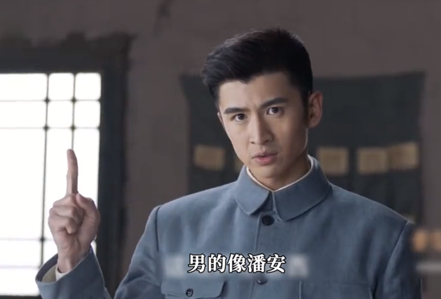 抗日神剧多离谱？日常都吃油酥饼，用鸡蛋当靶子，军装下边是黑丝