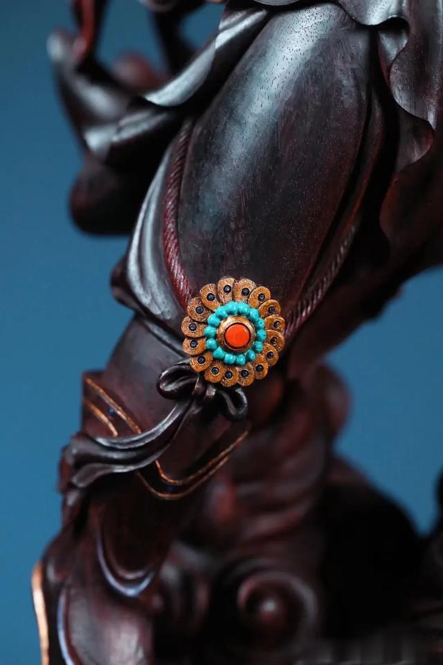 小叶紫檀清刀名家款【大圣】