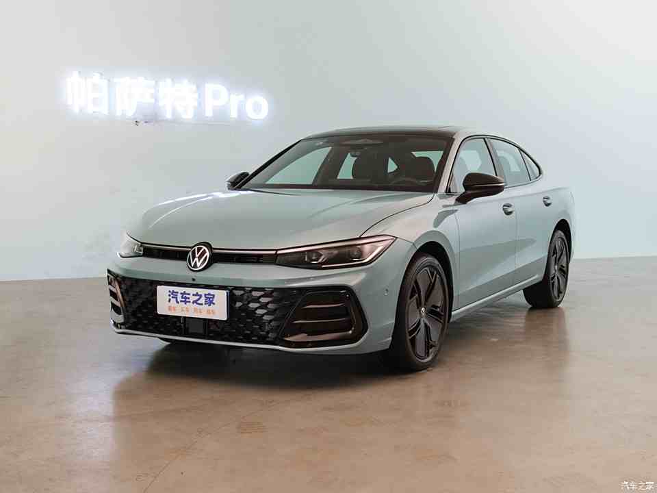 2025 款帕萨特，减配还是升级？