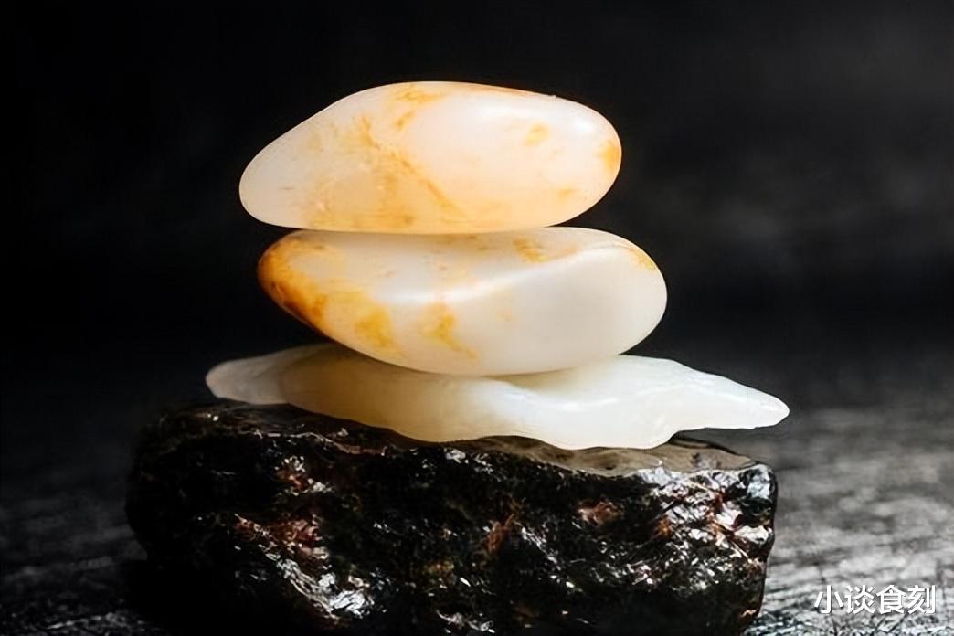 “枕下放三物,进财不寻路”,三物是什么?老祖宗的话要不要听?