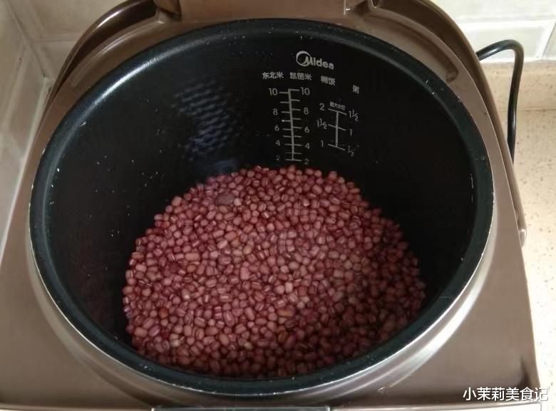 今日清明节，再忙别忘吃3种传统美食，做3件吉事，寓意四季安康，好运常伴