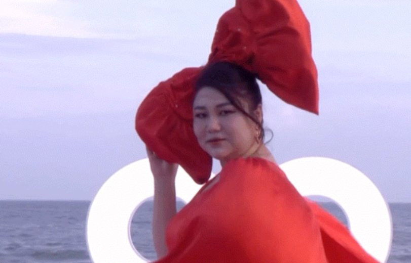 对比41岁贾玲与39岁杨天真后,才发现割胃瘦和运动瘦差距一目了然