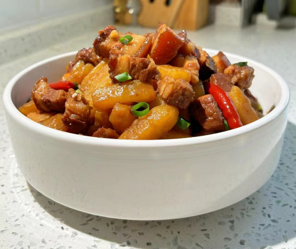 春季,别太节俭了!建议要多吃这菜,解馋开胃,不懂吃可惜了