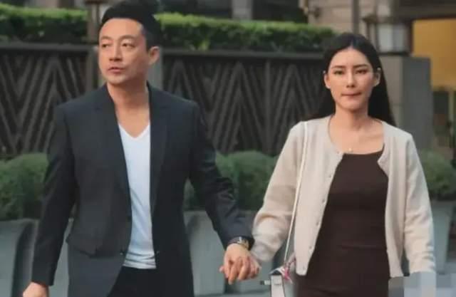 汪小菲直播宣布未婚妻怀孕,将迎来第三个孩子,大S难以要抚养费