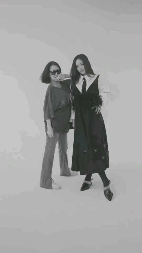 坑娃!品牌方发声终止跟小S二女儿合作,网络给大家道歉!