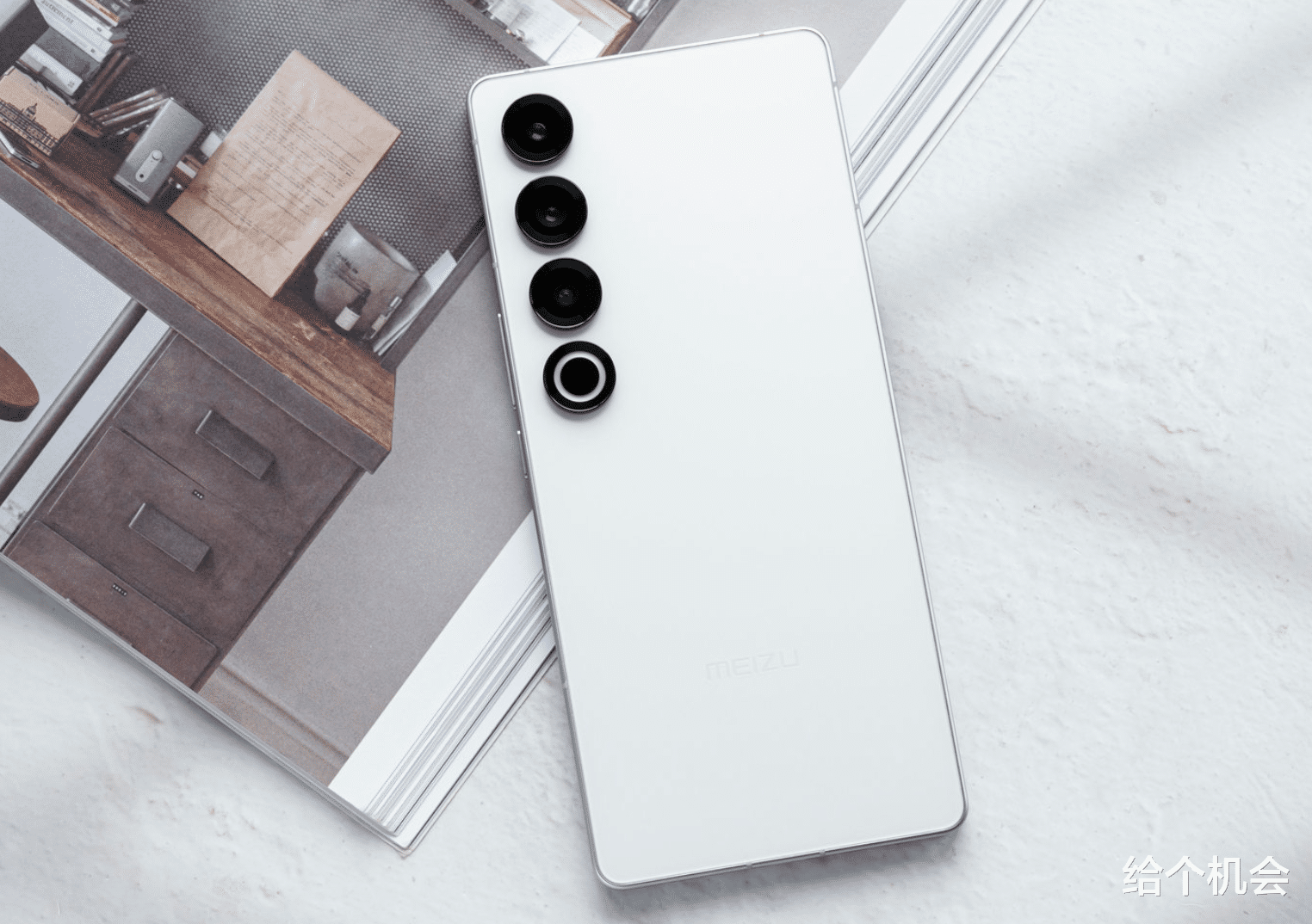 魅族加速清倉，驍龍8Gen 3+超聲波指紋+2k直屏，突然變得很香！