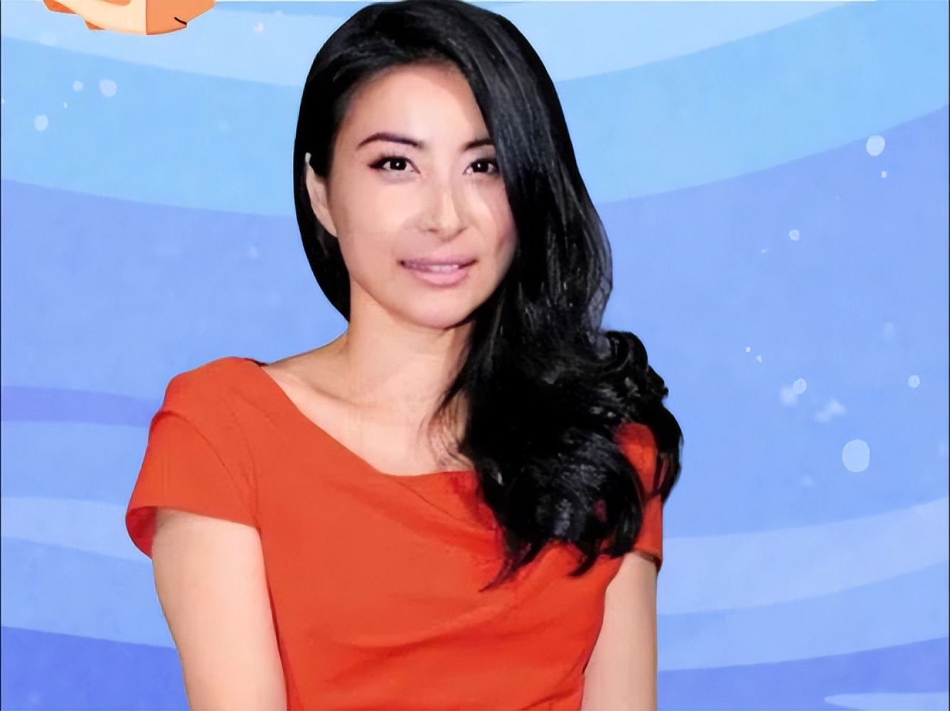 郭晶晶在巴黎:豪门清流,打脸“豪门贵妇”