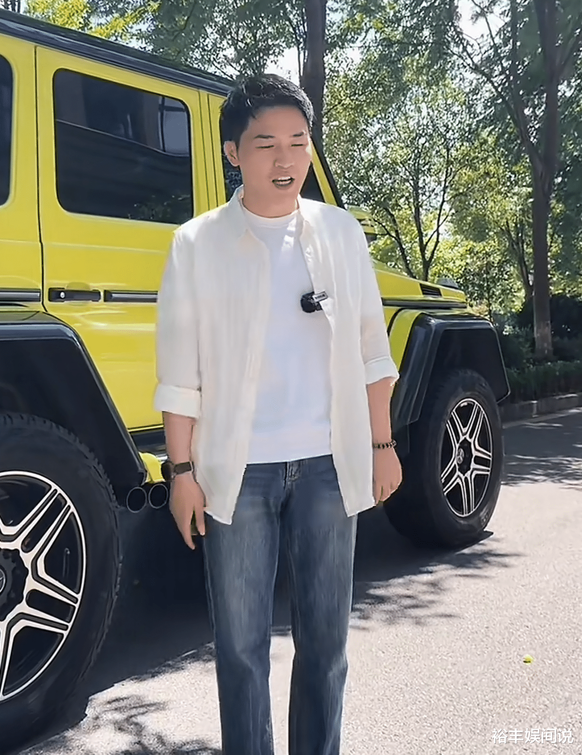 网红衣哥公开招女主角！年薪500万惹争议，卖豪车发工资真假难辨