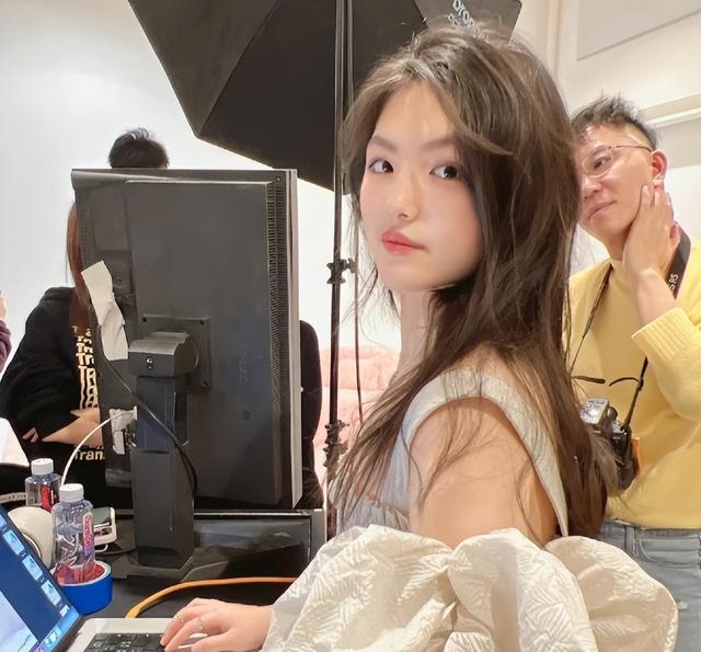 5位老牌明星移居国外现状，入美籍、嫁老外、开豪车，生活太滋润